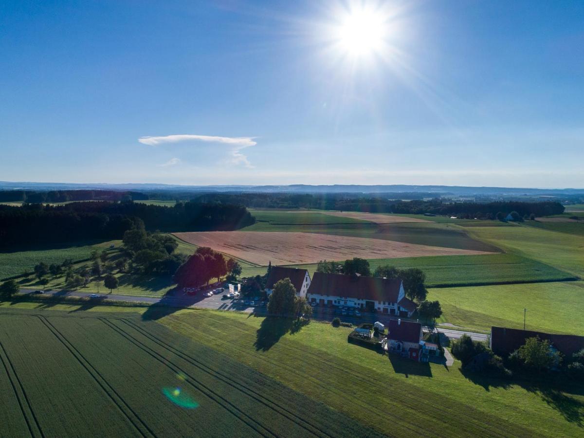 Hotel-Landgasthof Kreuz 巴德瓦德西 外观 照片