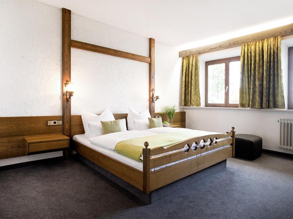 Hotel-Landgasthof Kreuz 巴德瓦德西 外观 照片
